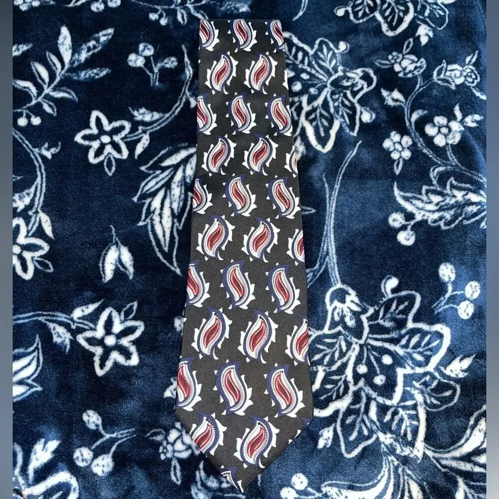 Adolfo 100% silk